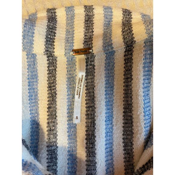 Free People For the Boys Blue Striped Oversized Knit Short Sleeve Romper Small - Picture 14 of 16